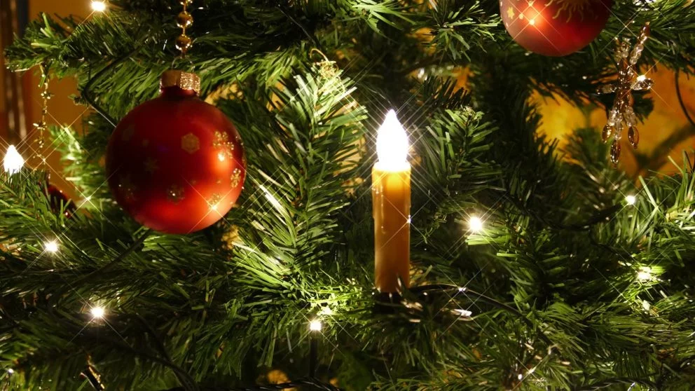 christmas-598132_1280