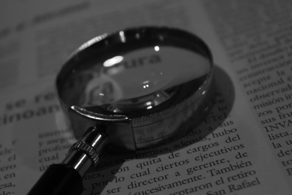 magnifying-glass-975633_1920